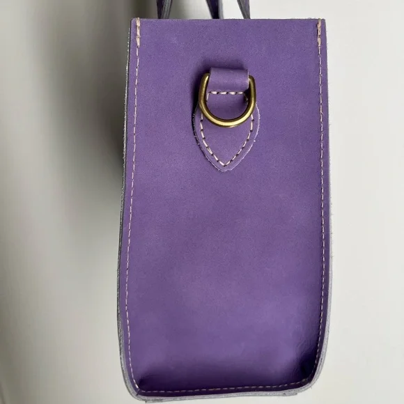 🦄 Chalk Lola Crossbody Tote - Portland Leather - Picture 3 of 4